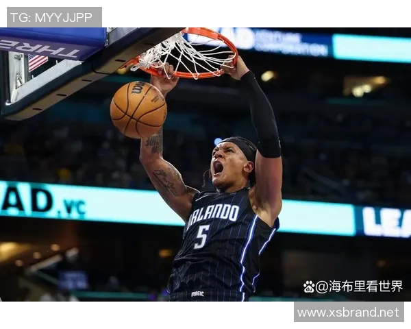 班凯罗11分高效输出 魔术首节36-38紧咬爵士